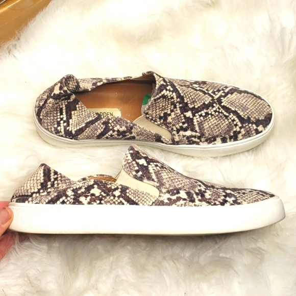Steve Madden Fayna Snakeskin Print Slip On Sneakers 9 - Picture 10 of 16